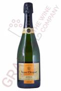 Veuve Clicquot - Brut Champagne Gold Label Vintage 2008